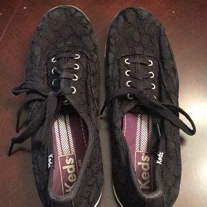 Keds women’s shoe